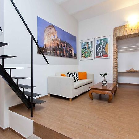 Colosseo Accomodation Appartement Rome Buitenkant foto
