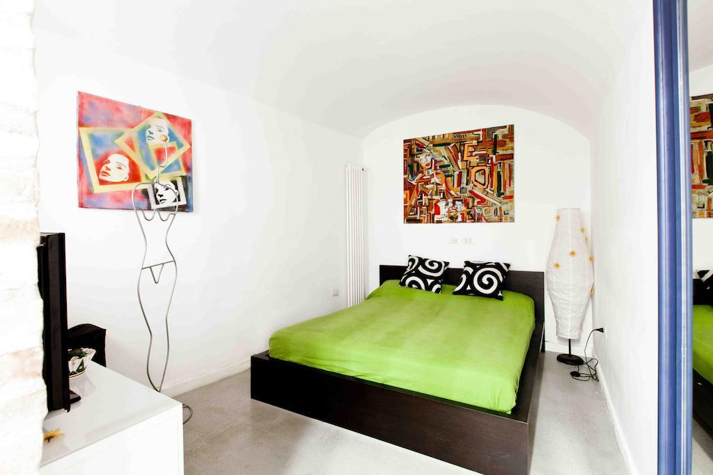 Colosseo Accomodation Appartement Rome Kamer foto