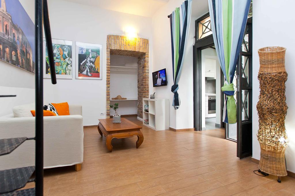 Colosseo Accomodation Appartement Rome Buitenkant foto