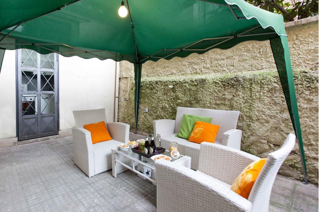 Colosseo Accomodation Appartement Rome Buitenkant foto